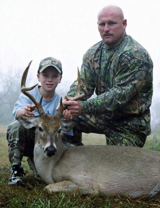 South Texas Whitetail Deer Hunting - All Seasons Guide Service